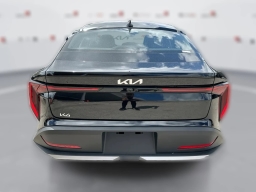 Kia K4 LX Sedan 2026