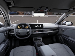 Kia K4 LXS Sedan 2026