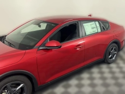 Kia K4 LXS Sedan 2026