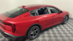 Kia K4 LXS Sedan 2026