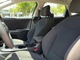 Kia K4 LX Sedan 2026