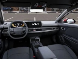Kia K4 LXS Sedan 2026