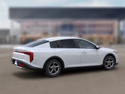 Kia K4 LXS Sedan 2026