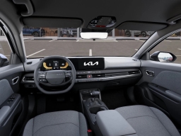 Kia K4 LXS Sedan 2026