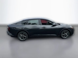 Kia K4 LXS Sedan 2026