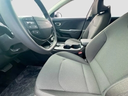 Kia K4 LXS Sedan 2026