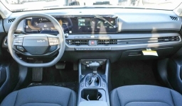 Kia K4 LX Sedan 2026