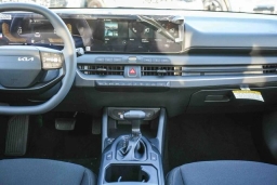 Kia K4 LX Sedan 2026