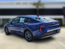Kia K4 LX Sedan 2026