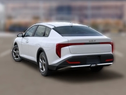 Kia K4 LXS Sedan 2026