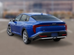 Kia K4 LXS FWD 2025