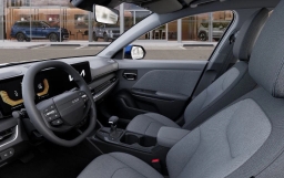 Kia K4 LXS FWD 2025