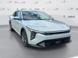 Kia K4 LXS Sedan 2026