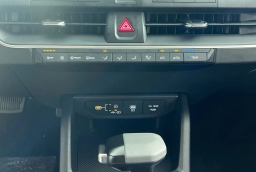 Kia K4 LXS Sedan 2026
