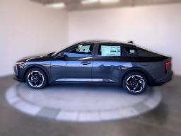 Kia K4 EX Sedan 2026