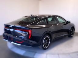 Kia K4 EX Sedan 2026