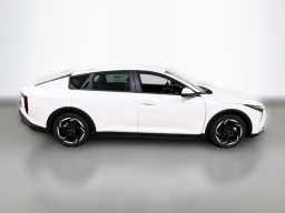 Kia K4 EX Sedan 2026