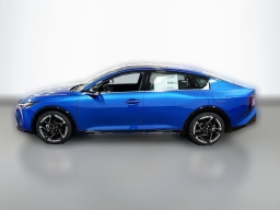 Kia K4 GT-Line FWD 2025