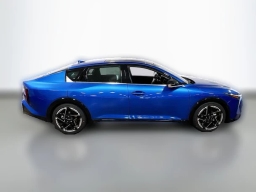 Kia K4 GT-Line FWD 2025