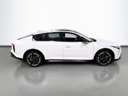 Kia K4 GT-Line FWD 2025