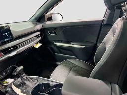Kia K4 GT-Line FWD 2025