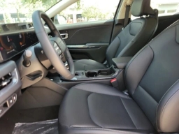 Kia K4 Hatchback EX FWD 2026