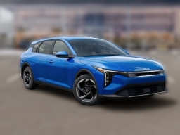 Kia K4 Hatchback EX FWD 2026