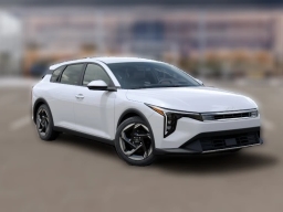 Kia K4 Hatchback EX FWD 2026