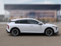 Kia K4 Hatchback EX FWD 2026