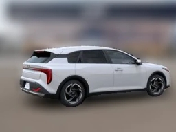 Kia K4 Hatchback EX FWD 2026