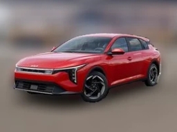 Kia K4 Hatchback EX FWD 2026