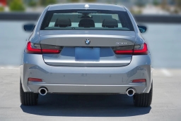 BMW 3 Series 330i NA Sedan 2026