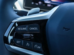 BMW 3 Series 330i NA Sedan 2026
