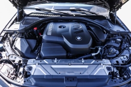 BMW 3 Series 330i NA Sedan 2026