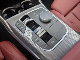 BMW 3 Series 330i NA Sedan 2026