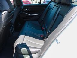 BMW 3 Series 330i NA Sedan 2026