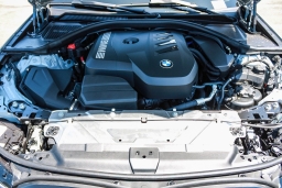 BMW 3 Series 330i NA Sedan 2026