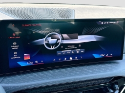 BMW 3 Series 330i NA Sedan 2026