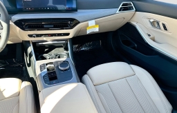 BMW 3 Series 330i NA Sedan 2026