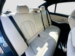 BMW 3 Series 330i NA Sedan 2026