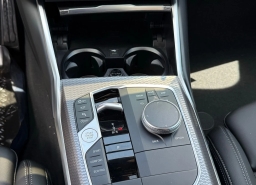 BMW 3 Series 330i NA Sedan 2026