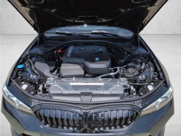 BMW 3 Series 330i NA Sedan 2026