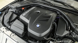 BMW 3 Series 330i NA Sedan 2026