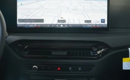 BMW 3 Series 330i NA Sedan 2026