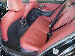 BMW 3 Series 330i NA Sedan 2026