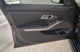 BMW 3 Series 330i NA Sedan 2026