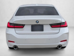 BMW 3 Series 330i NA Sedan 2026