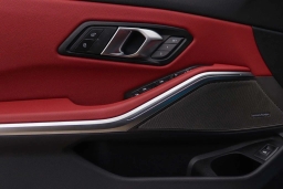 BMW 3 Series 330i NA Sedan 2026