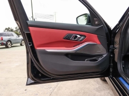 BMW 3 Series 330i NA Sedan 2026