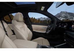 BMW 3 Series 330i NA Sedan 2026